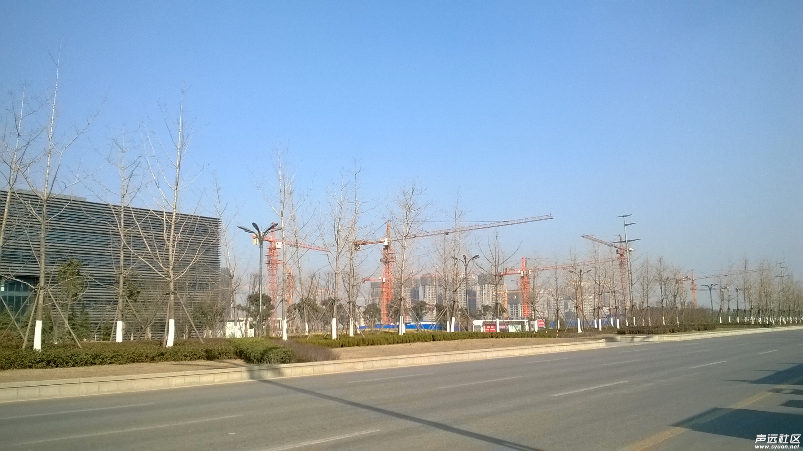 市展览馆东公务员小区（南风花园）