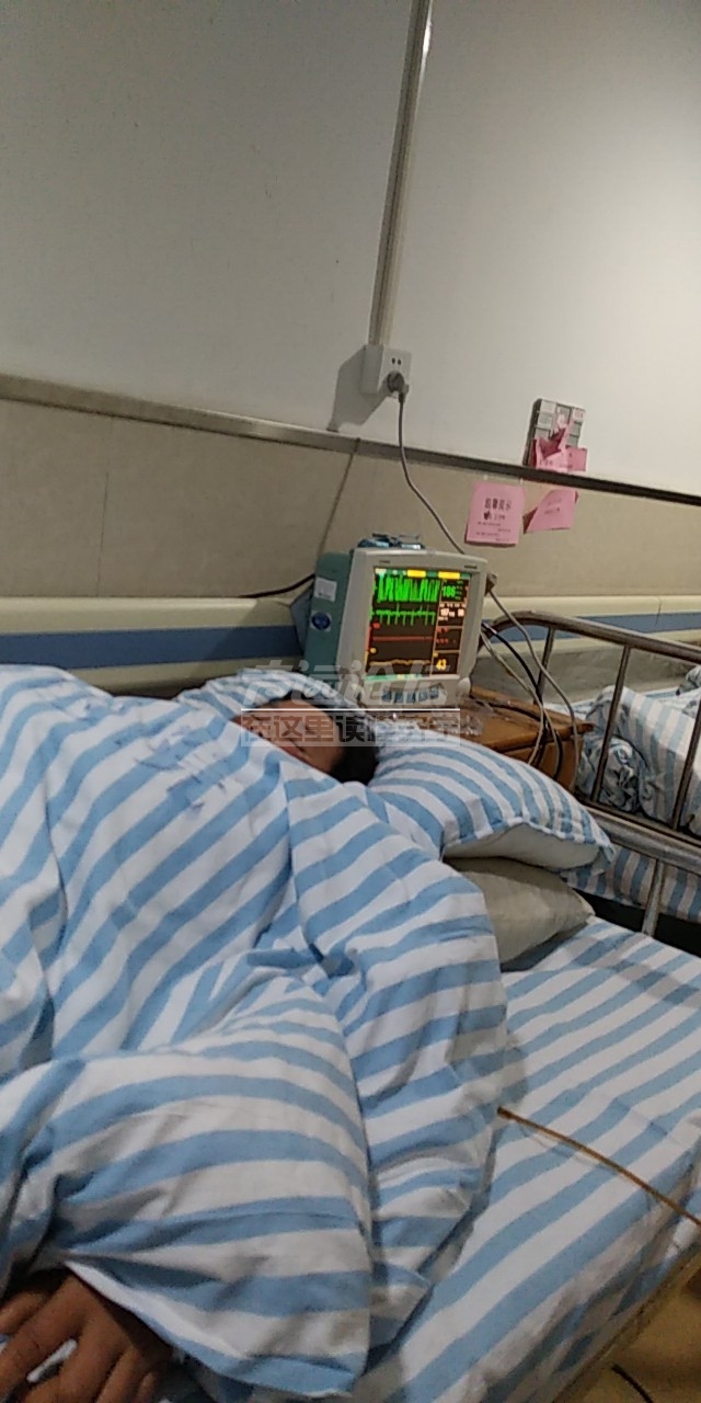 病床2.jpg