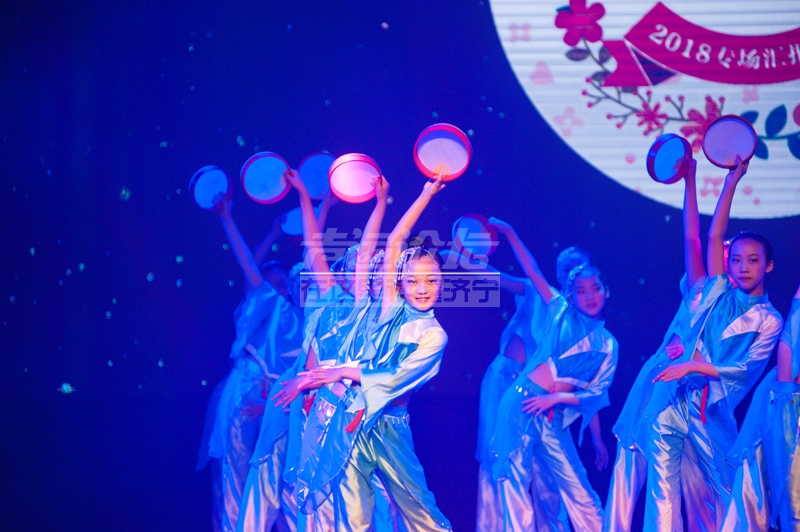 山东济宁小白鸽专业舞蹈学校