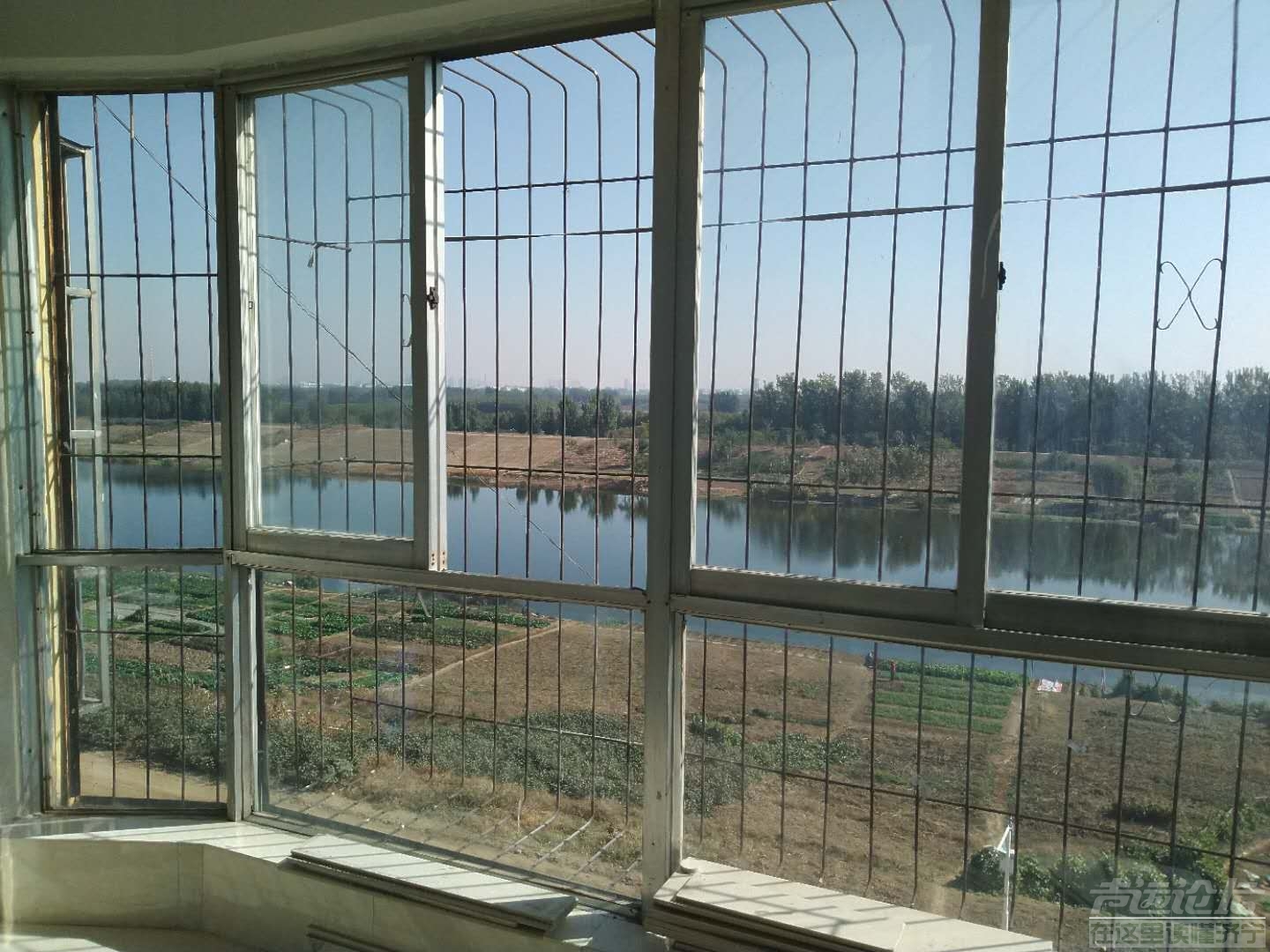 阳台看景.jpg