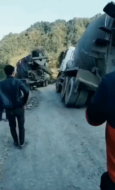 2018112519661543102762740925.gif