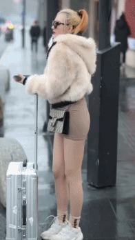 2019011819661547767356071569.gif