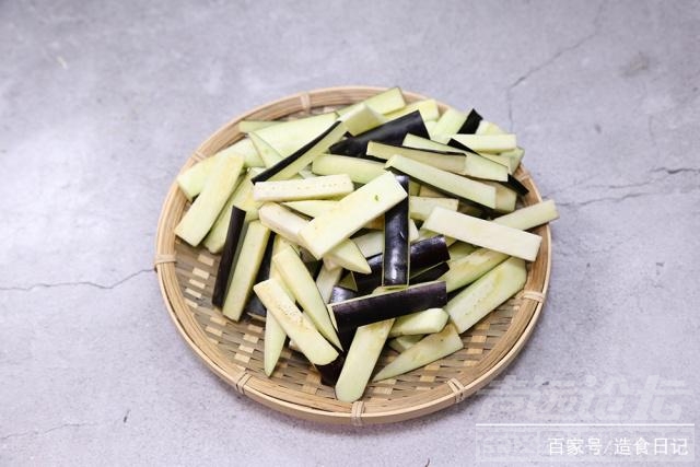 好吃易做懒人菜200例 四川大姐说鱼香茄子这样做才好吃，好吃又下饭，学会做给家人吧-7.jpg