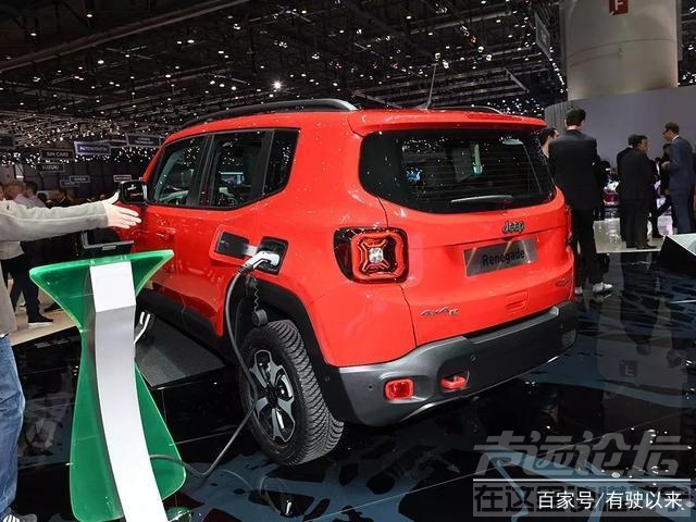 奔驰宝马奥迪SUV 日内瓦SUV盘点：奔驰玩轻混、奥迪宝马油改电，汽油车要失传了？-12.jpg