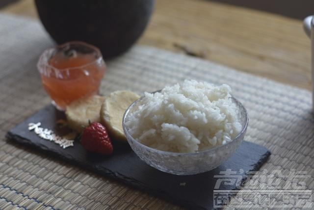 没有电饭锅怎么焖米饭 煮米饭时配比要精确，然后再多做一步，再差的大米，煮出来也...-9.jpg