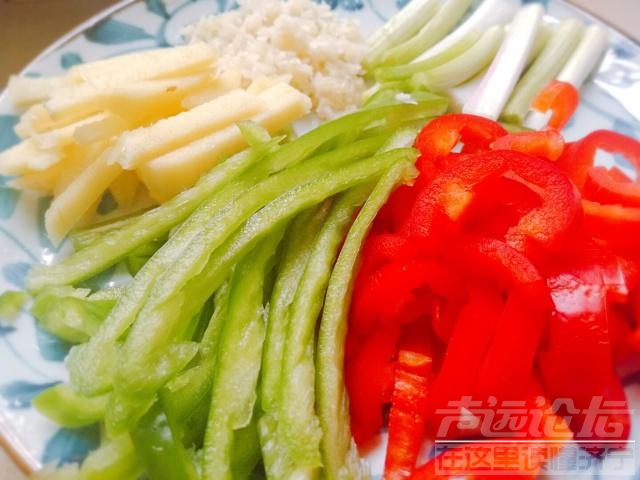 鸡胗怎么腌制才入味 爆炒鸡胗好吃有诀窍，学会这么做，香脆入味，炒一盘不够吃-5.jpg