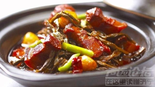 豇豆烧肉的做法 干豇豆烧肉的做法详解，做法简单好吃不油腻，一学就会-1.jpg