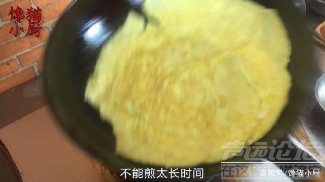 蛋包饭和蛋炒饭的区别 网红蛋包饭你会做吗？蛋炒饭的新式做法，比普通蛋炒饭好吃100倍-7.jpg