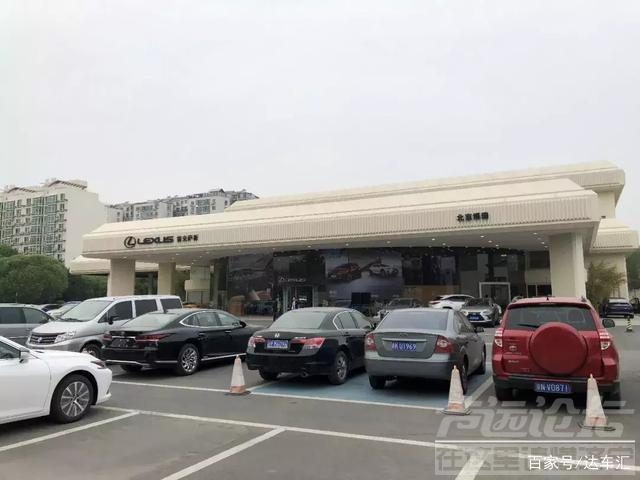 汉兰达和普拉多 车市寒冬探店调查：汉兰达、普拉多仍然加价，荣放最高降4万-10.jpg