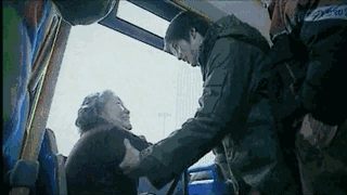 90d576d3f6903068ecdf23317938e605.gif