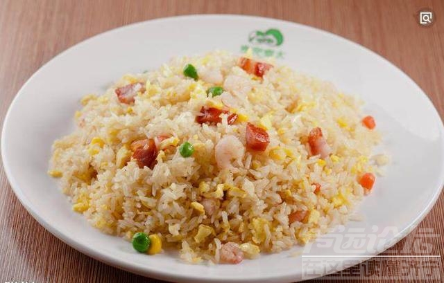 蛋炒饭怎样做好吃 在家只会做蛋炒饭，该怎么做才好吃呢？学会几个小技巧就行！-1.jpg