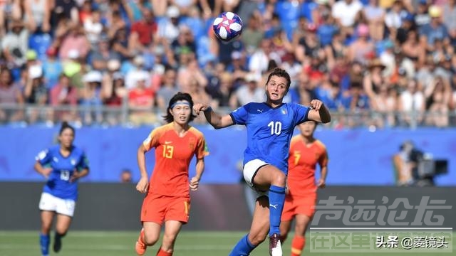 中国女足0-2意大利无缘八强 李影头球中柱王焱失良机-1.jpg