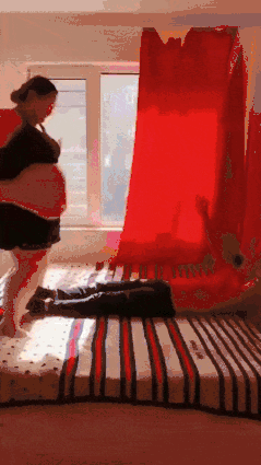 657d51ad7c5cd3d96977c29408c39fdd_gaitubao_239x425.gif