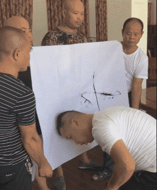 20190712_35902_1562913206292.gif