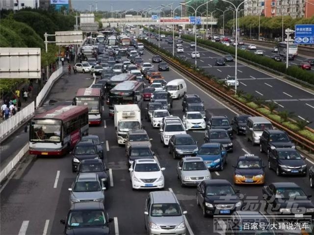 车企销量排名 车企销量不见涨，国内车市已经饱和了？专业人士：都是假象！-1.jpg