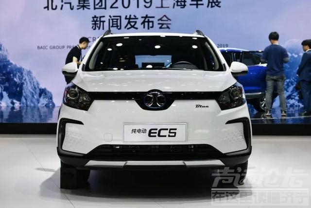 国产新车上市车型 又有新车上市！9.99万起的国产SUV，挺时尚-4.jpg