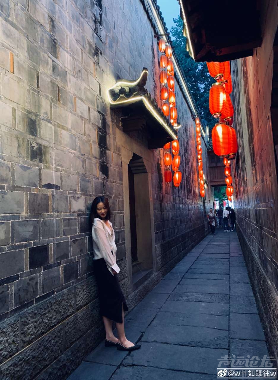 #济宁妹子真好看# 身材超棒瑜伽美女/爱旅行/图源来W-一如既往W-4.jpg