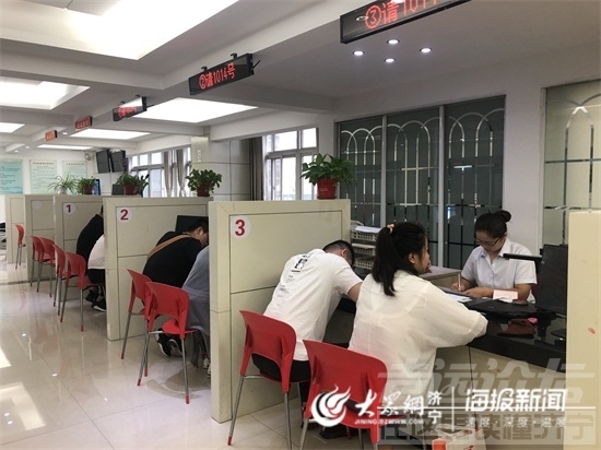 七夕撞上下雨天 大雨难挡济宁情侣登记热情-2.jpeg