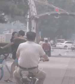 20190811_68307_1565504625755.gif