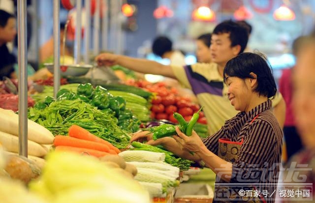 中国的年轻人透支 国内车市暴跌：透支了年轻人的未来，也透支了自己的未来-5.jpg