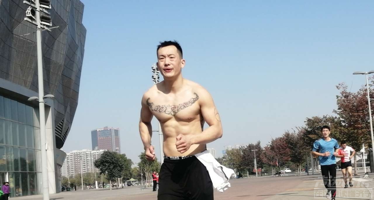 市群运会铁人三项-4.jpg