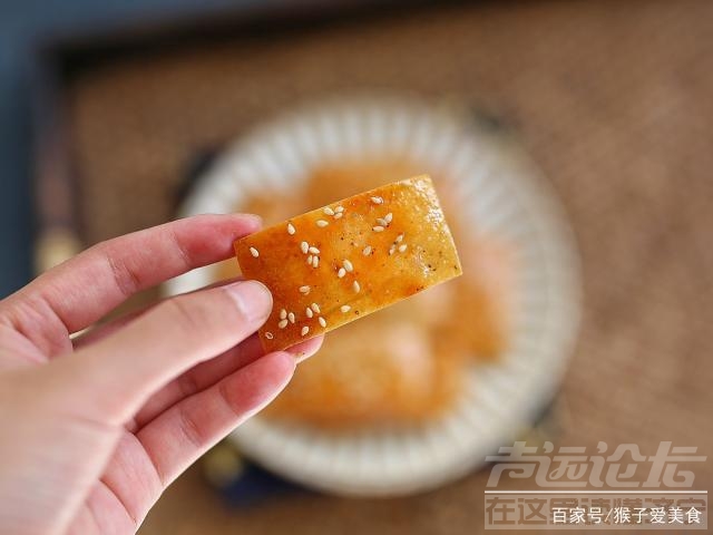 鸡肉别只会做菜吃，教你好吃做法，不加水不加油，做好满屋飘香-2.jpg