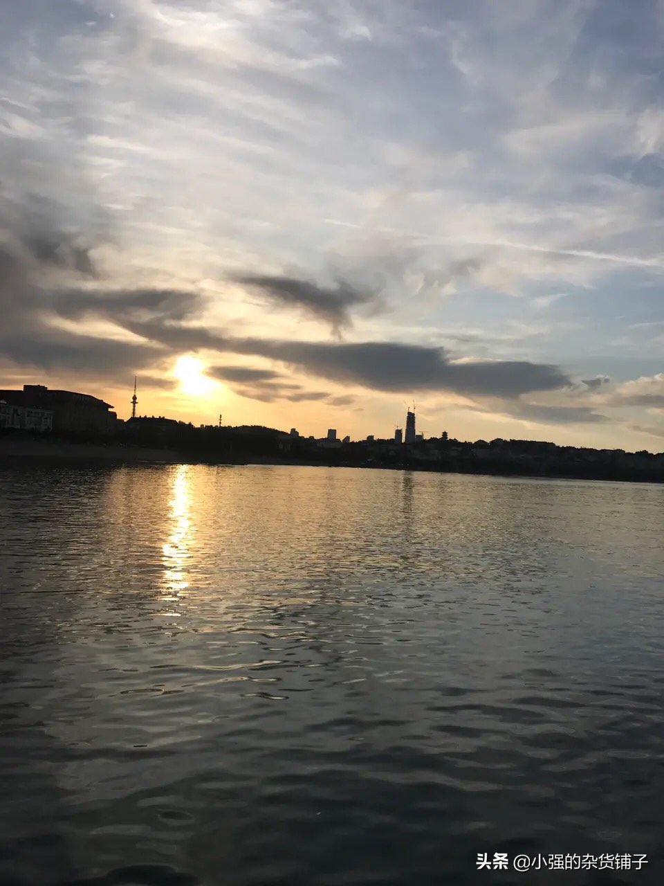 2019112743591574864279260761.jpg