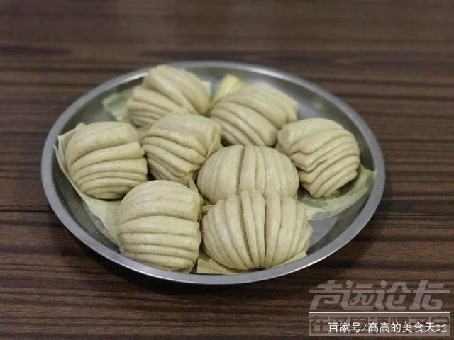 面粉换个花样做，层次分明，松软可口，比普通馒头好吃，一学就会-14.jpg