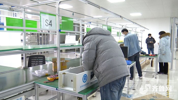 济宁研发智能人体测温系统 科技助力疫情防控-2.png