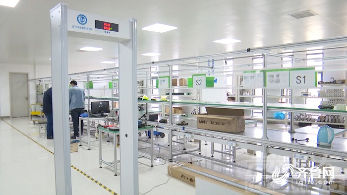 济宁研发智能人体测温系统 科技助力疫情防控-1.png