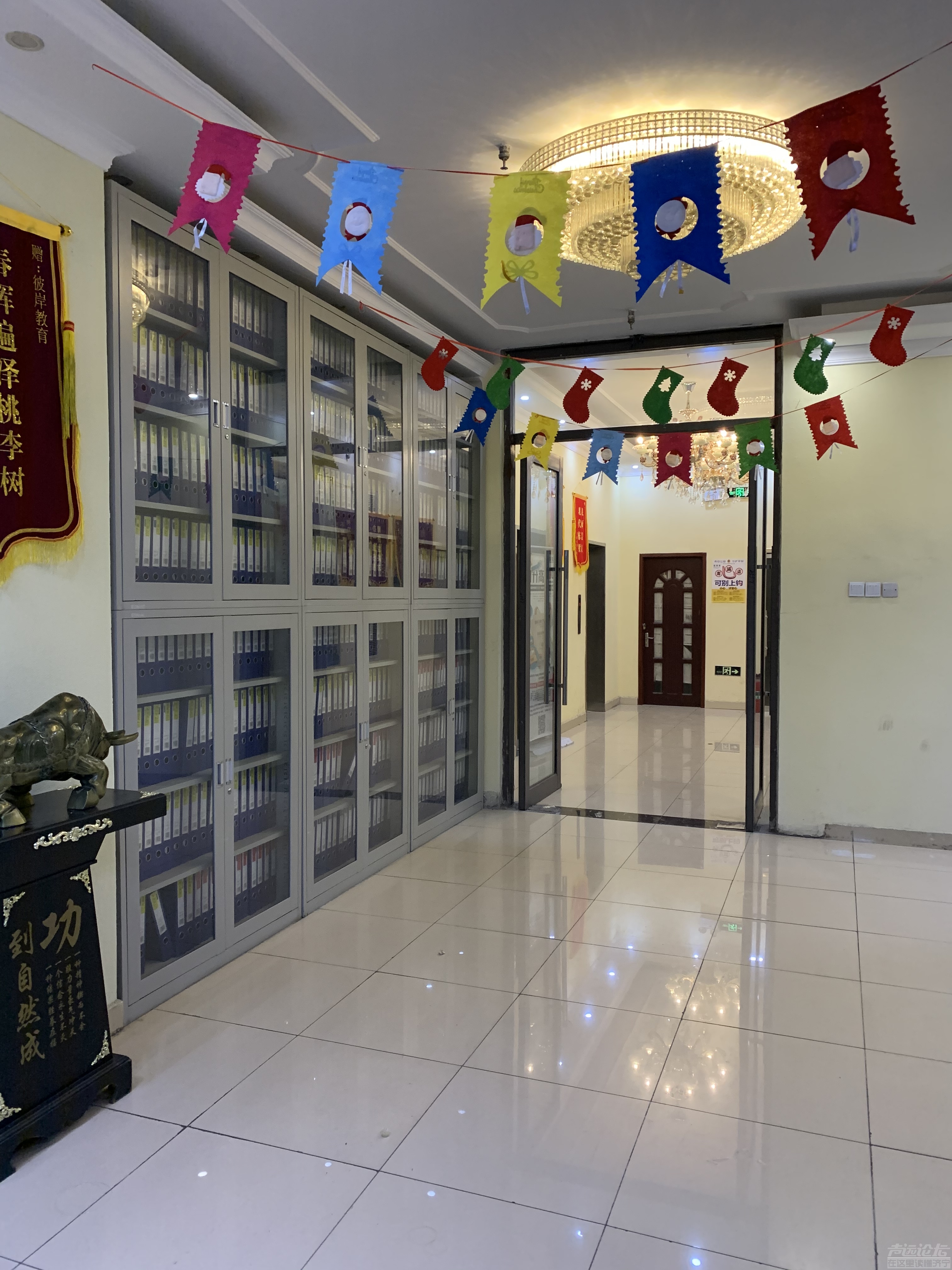 大厅展示2.JPG