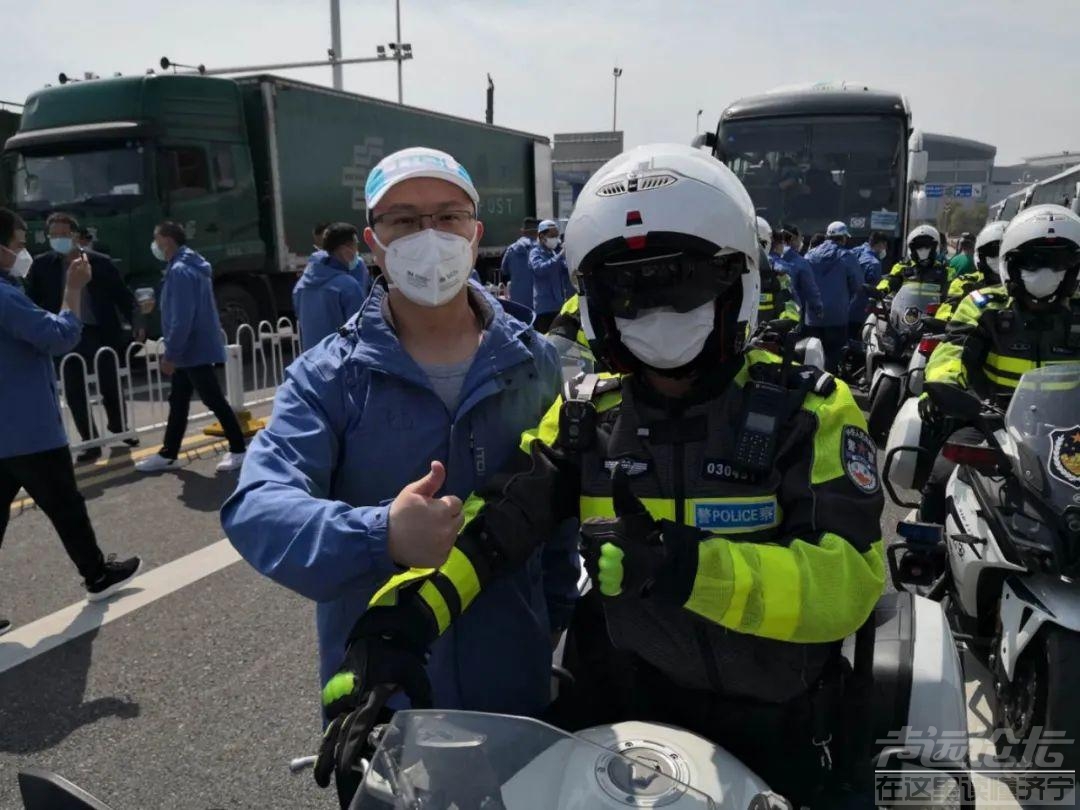 欢迎回家！济宁市第四批援助湖北医疗队凯旋-3.jpeg