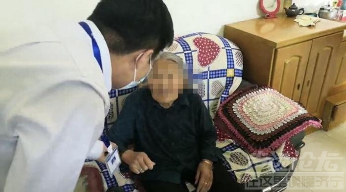 ​上门办理非公证继承 金乡不动产登记服务无止境-1.jpg