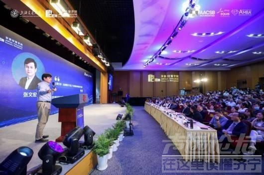 张文宏在交大再发声：疫情第二波是必然的，至少做一年的打算，毒力不强反致命-3.jpg