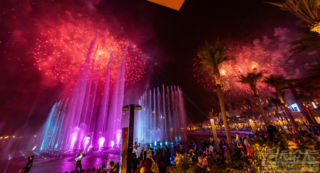 打破最大音乐喷泉记录，北京中科水景设计的迪拜棕榈岛音乐喷泉火了-3.png
