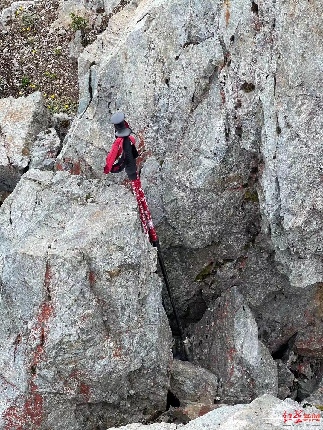 成都女驴友登山疑滑坠失联8日：育有两个孩子，已有七八年户外经验-4.jpg