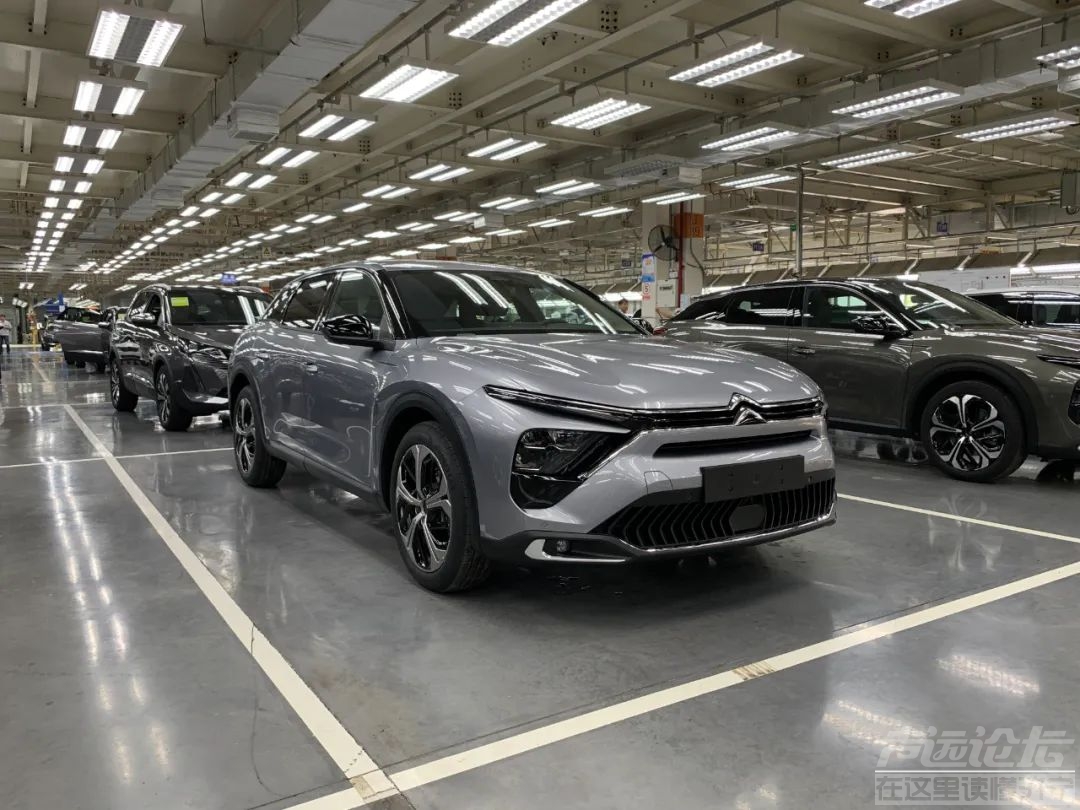 雪铁龙C5X凡尔赛预售14.37万元起-2.jpg