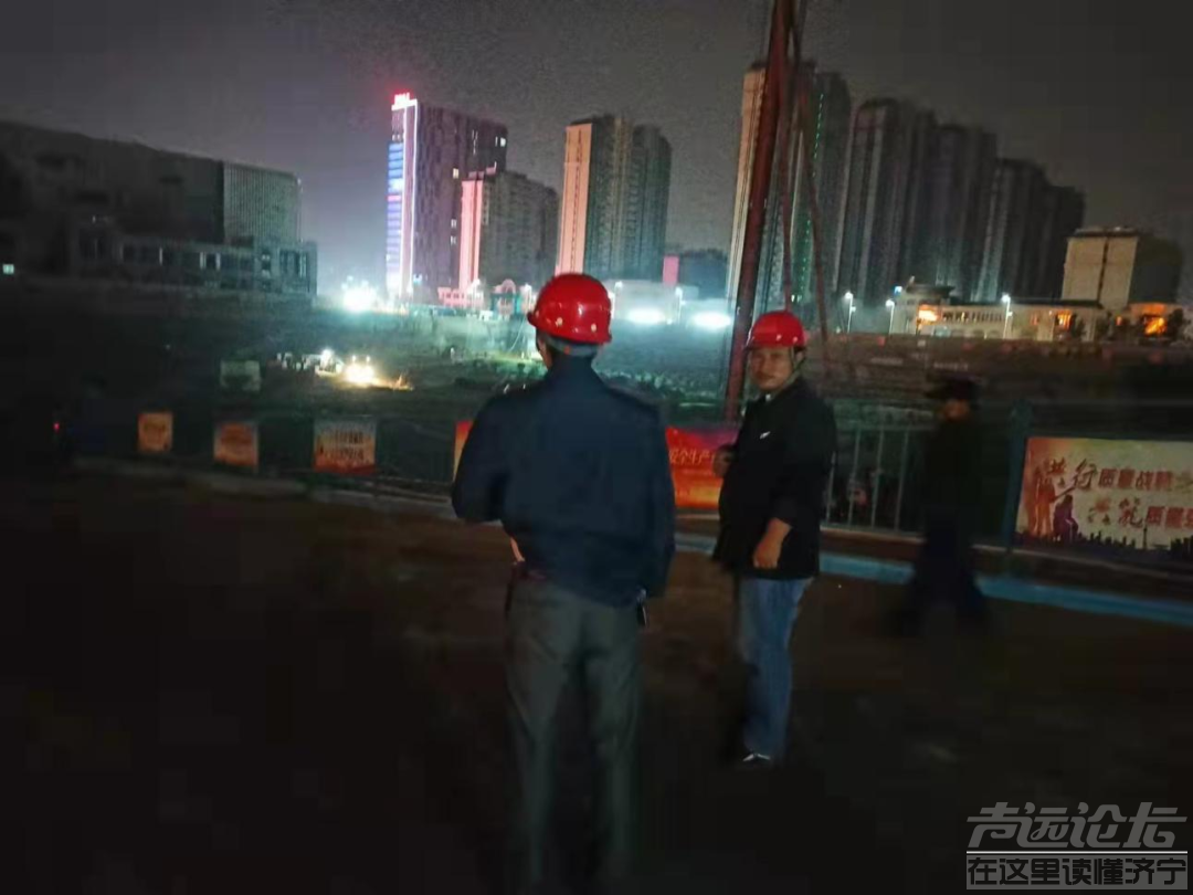 高新区加大夜查力度 全力做好建筑工地扬尘管控-2.jpg