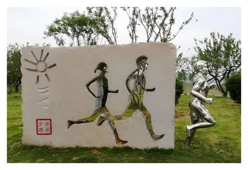 济宁城北的少康湖，一个因采煤塌陷区形成的湖泊，正在花大力气改造的湿地湖泊公园！-1.jpg