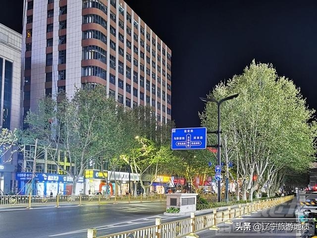 山东“最牛”瓷器店将被拆除？阻碍道路多年，如今清仓大处理了-1.jpg