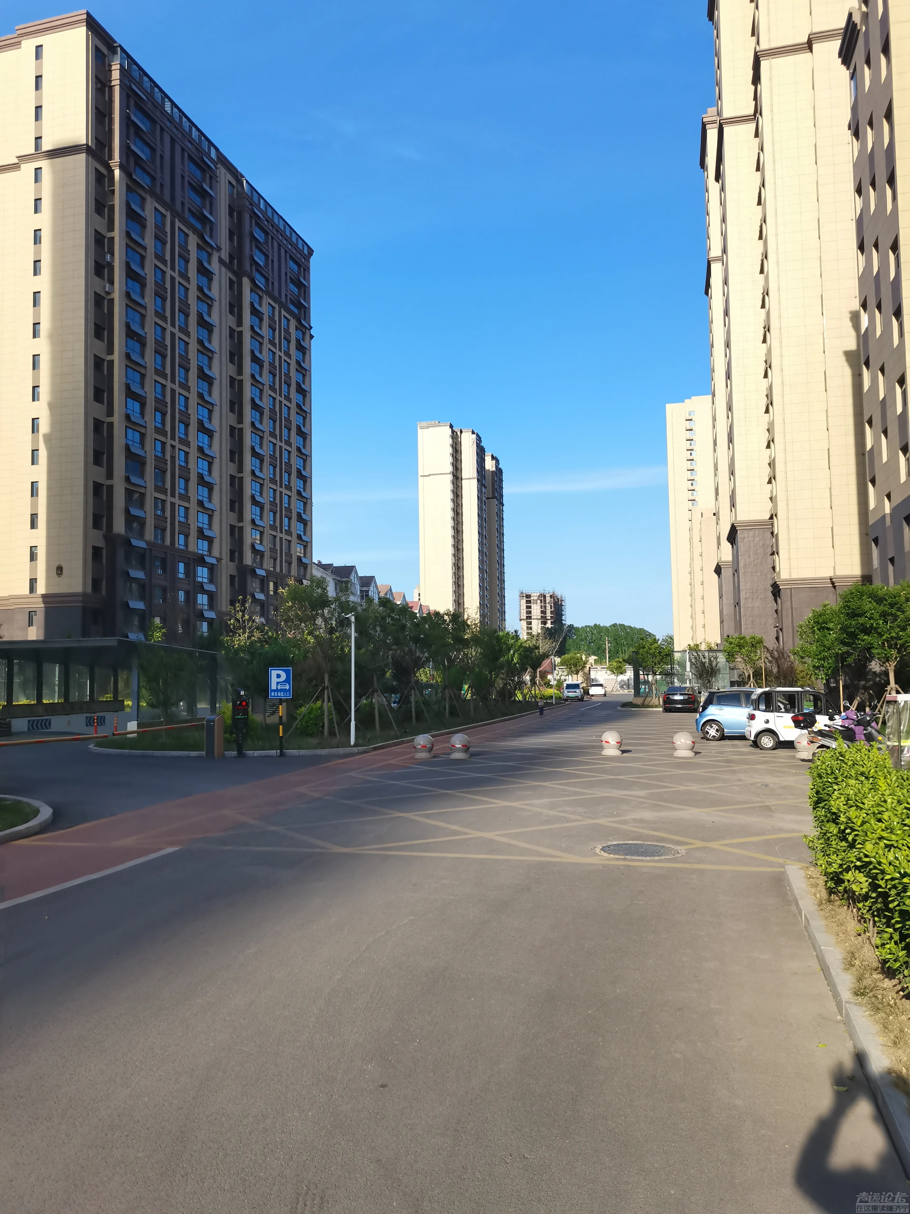 高房价很容易就把一个小县城拖垮！-2.jpg