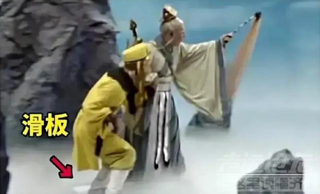 太敷衍！国产剧侮辱观众智商，穿帮镜头频出，一个比一个离谱-39.jpg