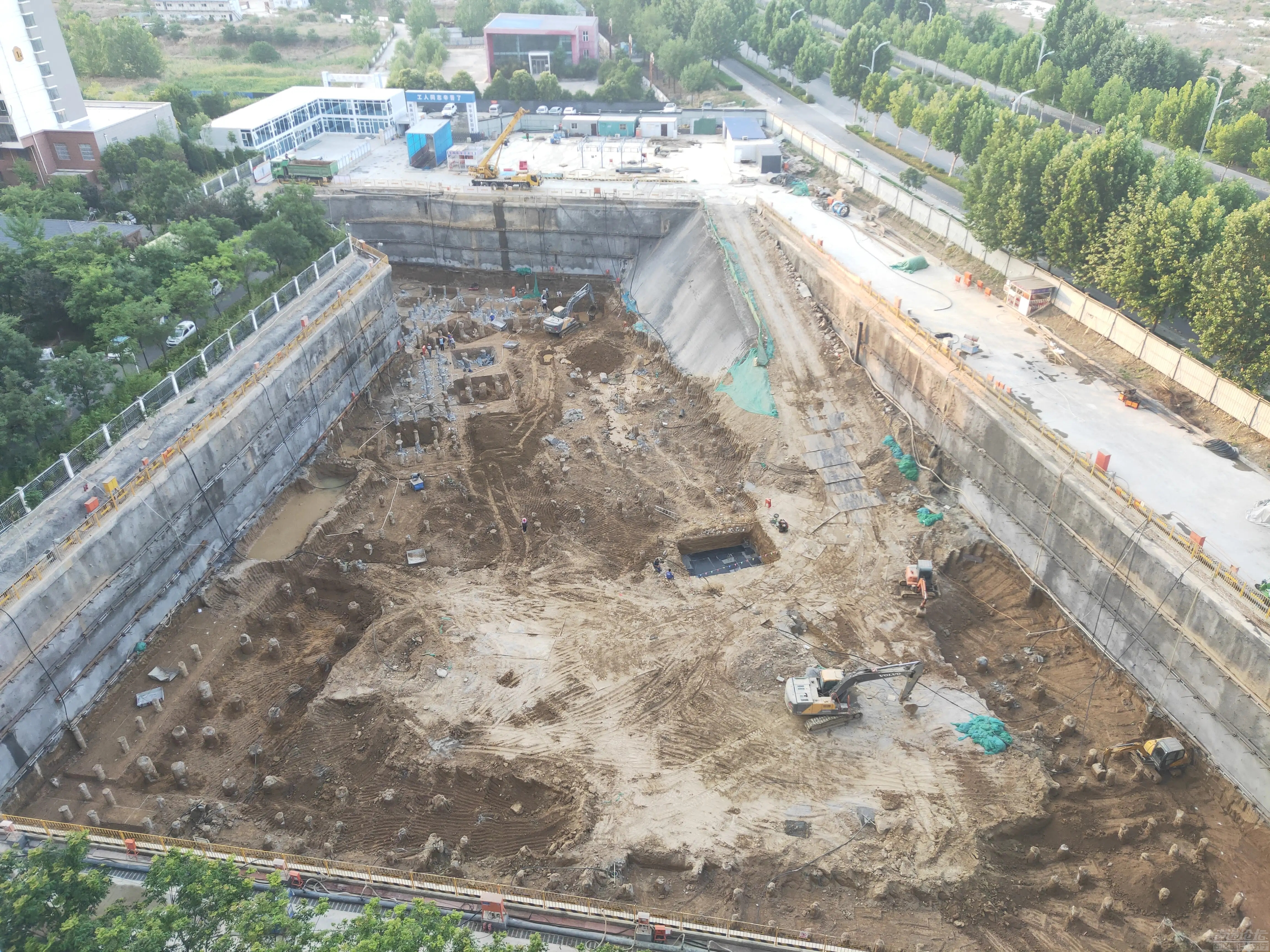 济宁太白湖新区清泉美景商务楼地下工程太复杂了吧？-1.jpg