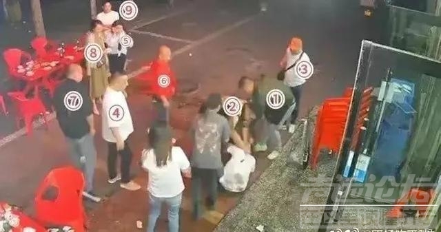 后续，官媒曝唐山被打女孩目前情况稳定，已转普通病房，不在ICU-10.jpg