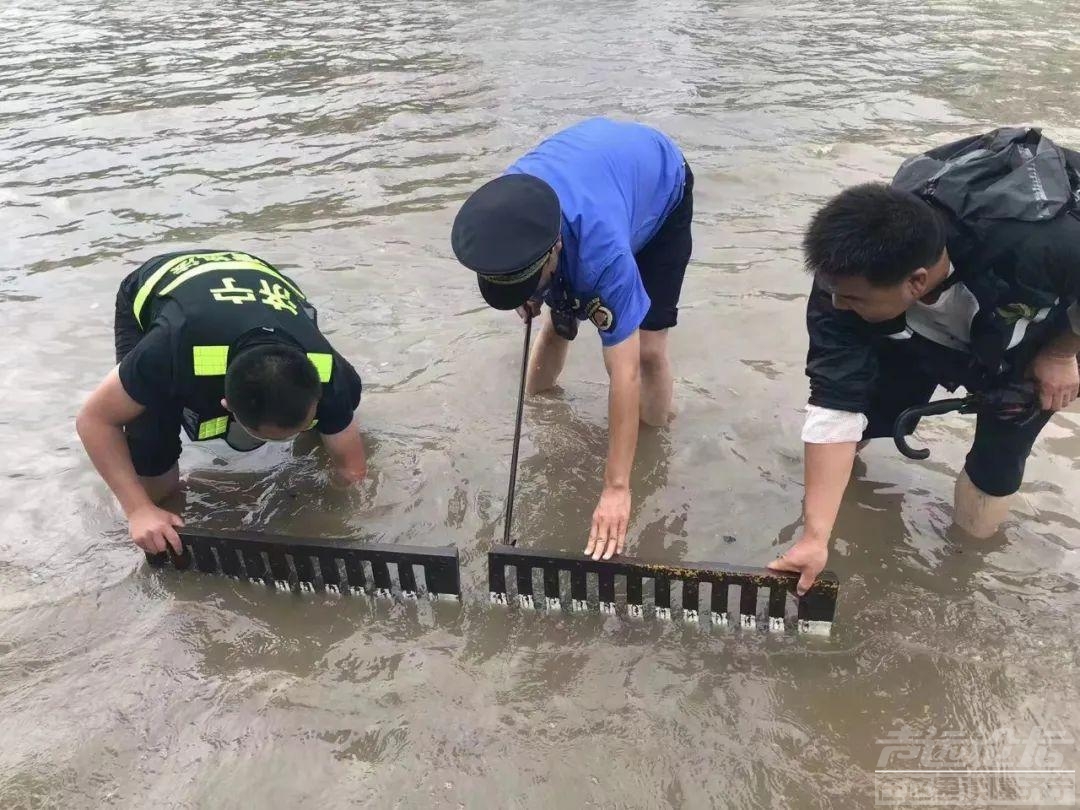 在济宁，每次雨后都离不开你们的身影-2.jpeg