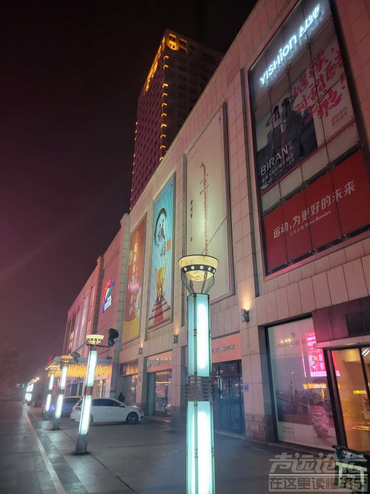 运河城目前没开，买个麦当劳只能自提带走-1.jpg