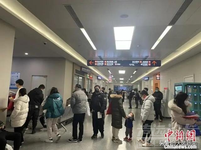 感染新冠病毒后眼痛是咋回事？专家：新型冠状病毒可引起眼部疾病，占比0-35.71%-1.jpg