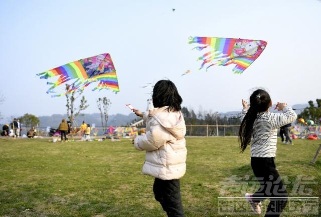 全国政协委员熊水龙：建议调整双休日，试点隔周三休鼓励消费-3.jpg