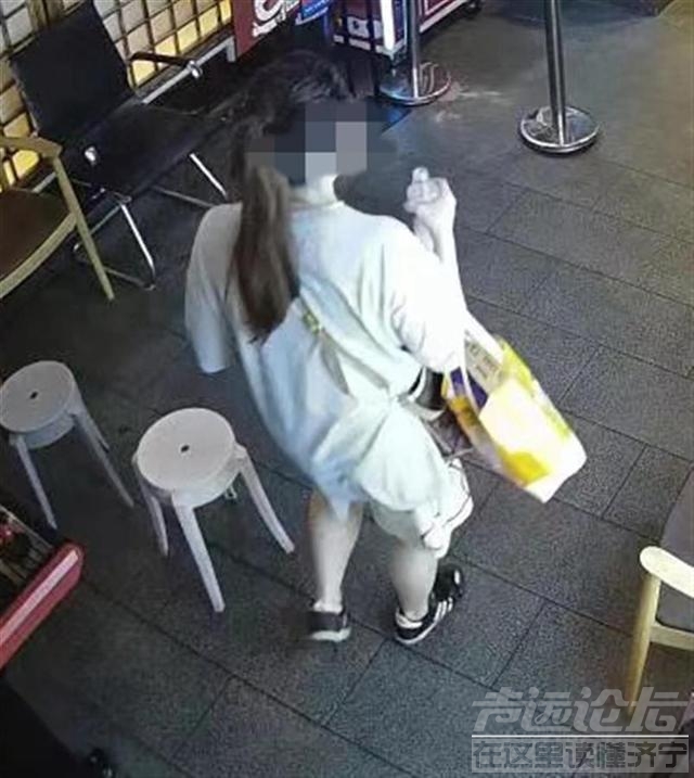 女子吃自助餐5顿点菜4万多元，吃不完的偷偷打包，店方起诉索赔-1.jpg