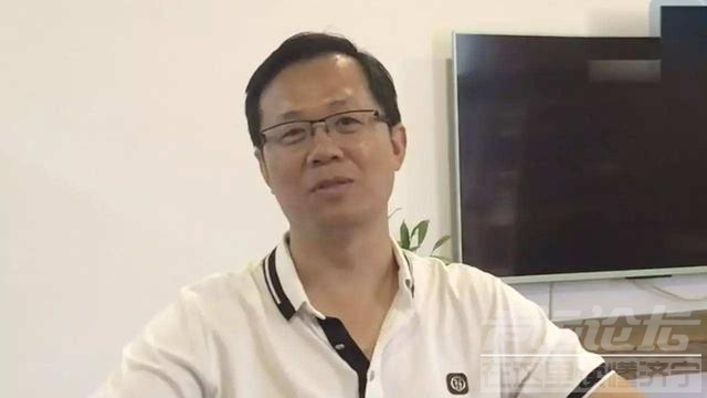 盘点“娱乐圈第一狗仔”卓伟爆出的大瓜，个个轰动，次次实锤-53.jpg